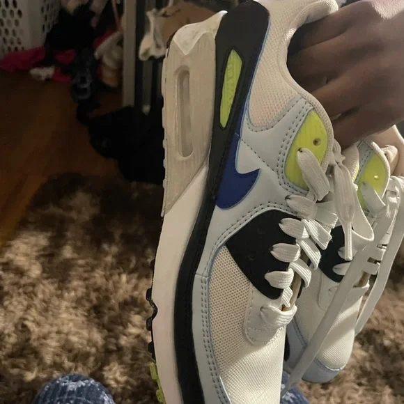 Nike White and Blue Women's Sneakers - Picture 2 of 3